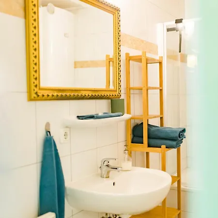 Tauglerei Malve In Den Zauberbergen Apartment