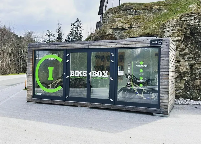 Tauglerei Malve In Den Zauberbergen Sankt Koloman